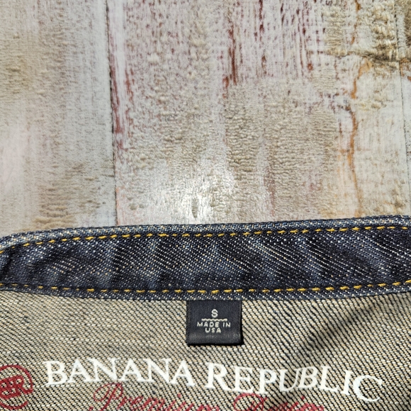 Banana Republic Denim Jacket - Picture 2 of 2